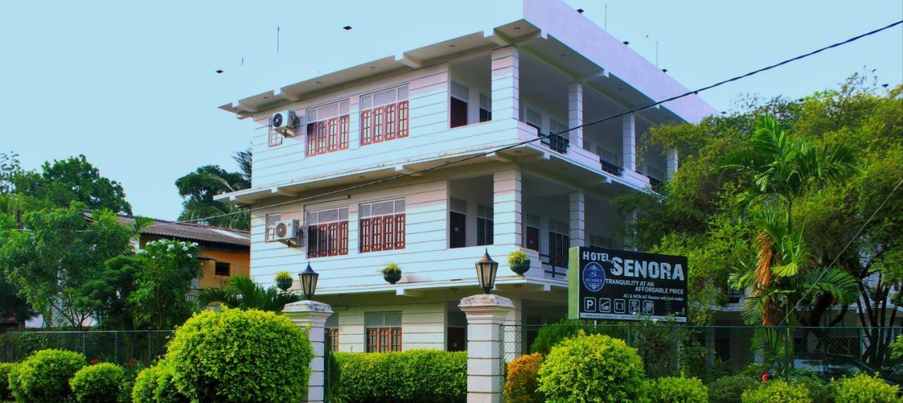 Hotel Senora Катарагама Экстерьер фото